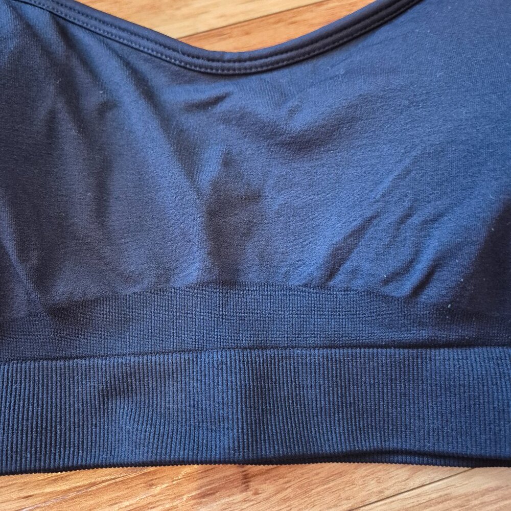 Athleta Black Renew Bra A-C, Size XL - Picture 9 of 9